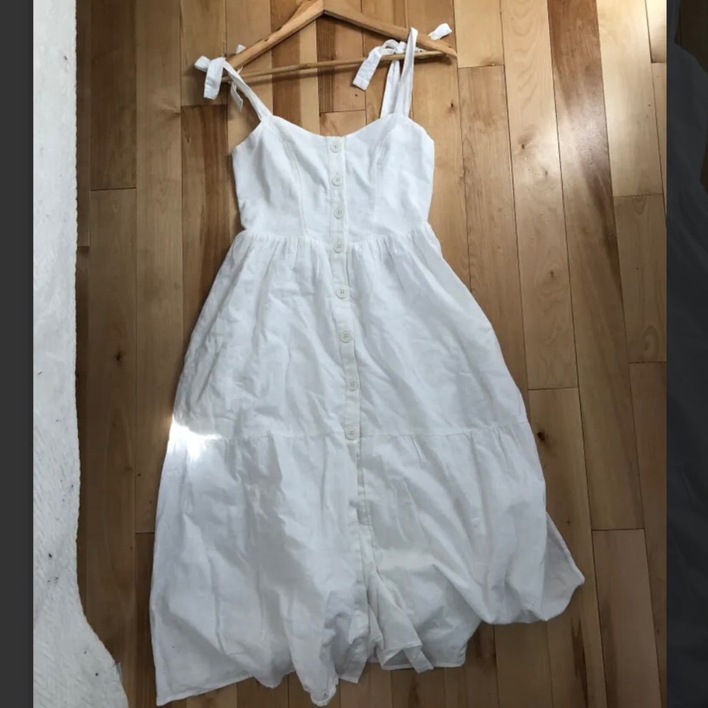 BNWT Beautiful White Urban Outfitters Long Dress